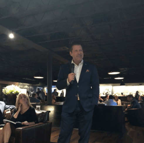 jason treu executive coach speaking at networkbar dallas, texas on business networking and team building